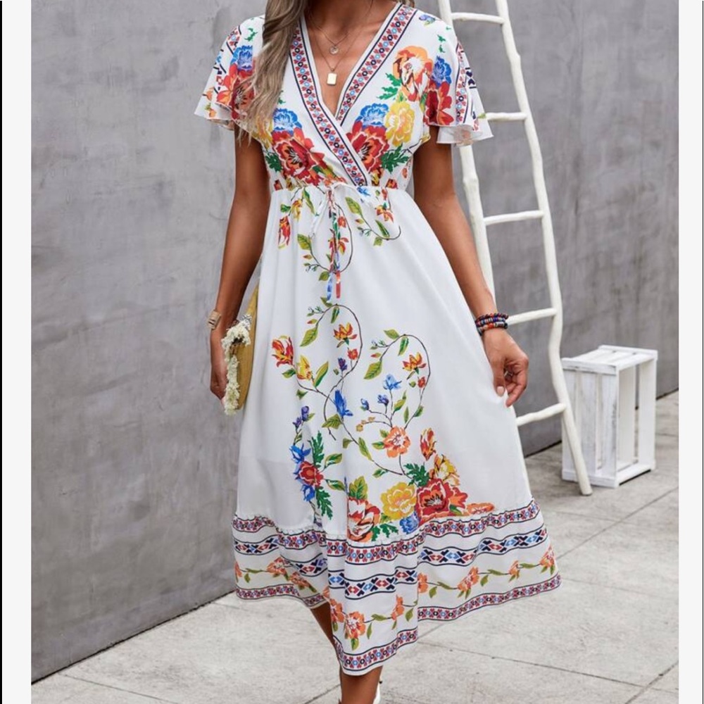 Boho Floral Paisley Print Butterfly Sleeve Dress - Picture 3 of 7
